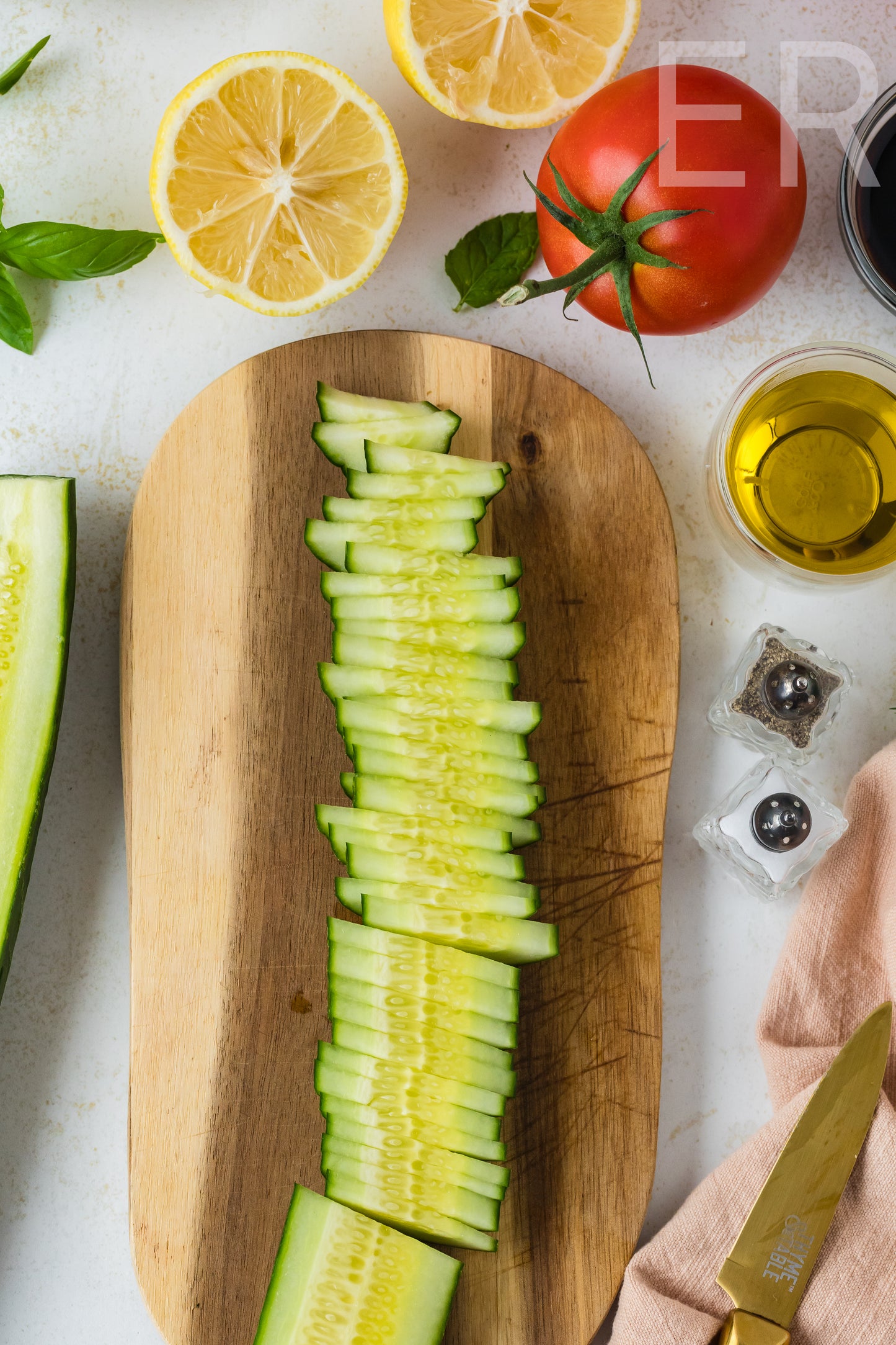 Cucumber Tomato Salad 🥒