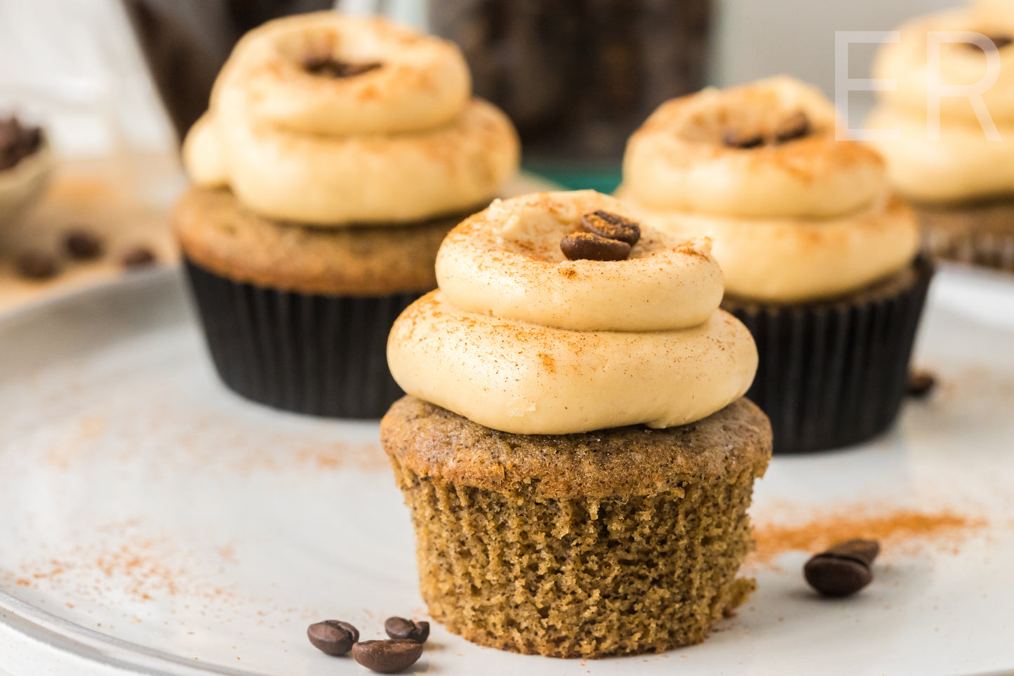 ☕ Coffee Cupcakes with Coffee Buttercream