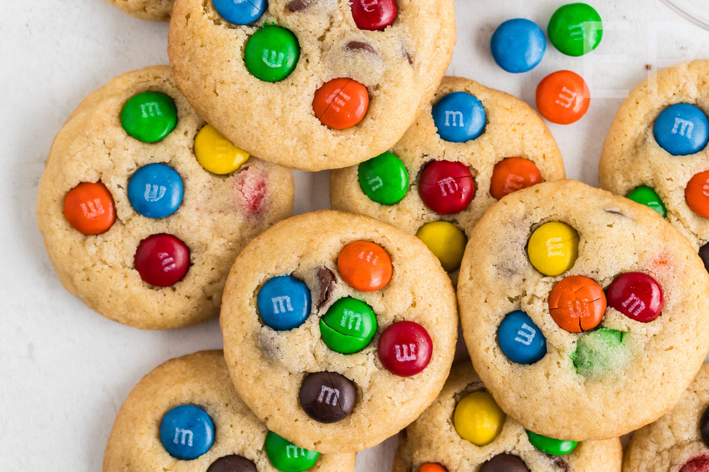 🍪 Chocolate Chip M&M Cookies