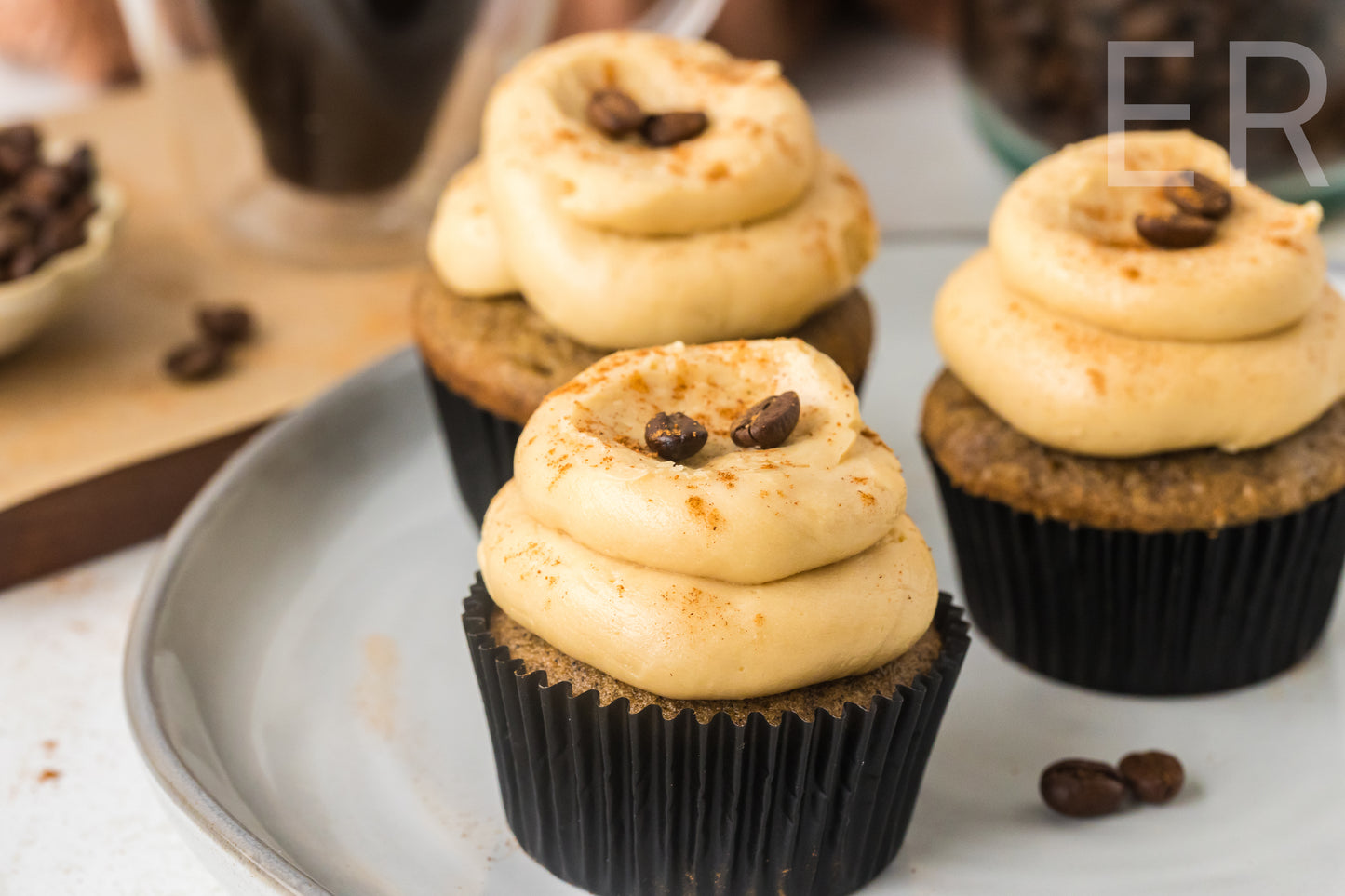 ☕ Coffee Cupcakes with Coffee Buttercream