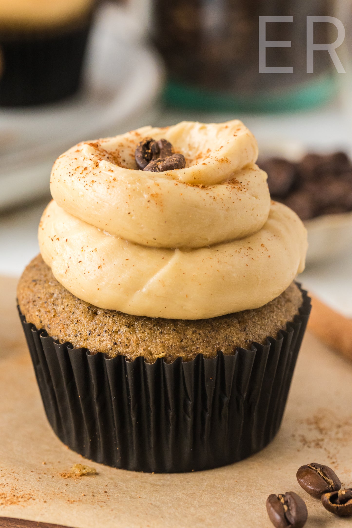 ☕ Coffee Cupcakes with Coffee Buttercream