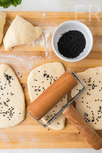 Easy Homemade Black Sesame Naan 🫓