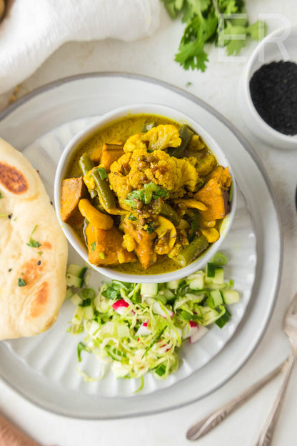 Sweet Potato, Cauliflower, and Green Bean Curry 🍠