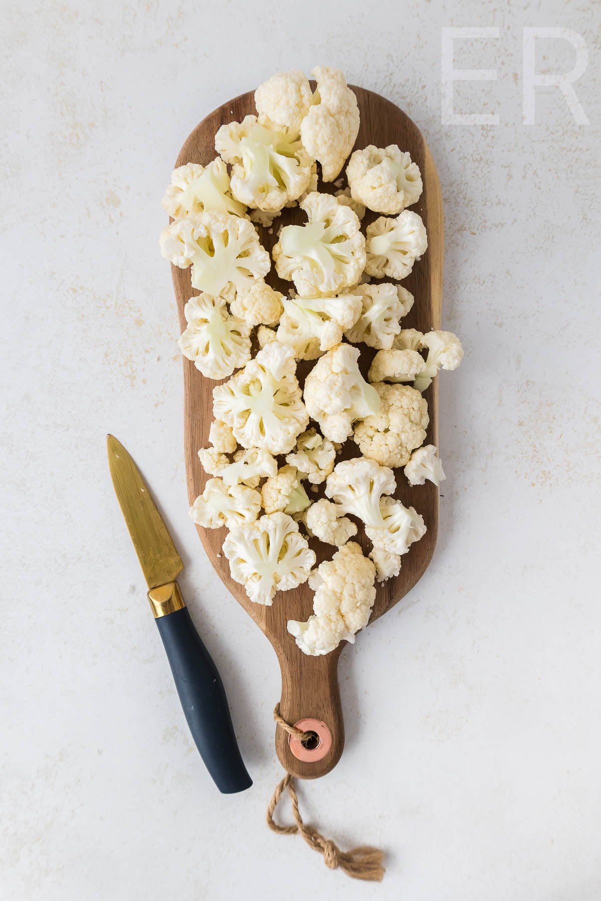 Sweet Potato, Cauliflower, and Green Bean Curry 🍠